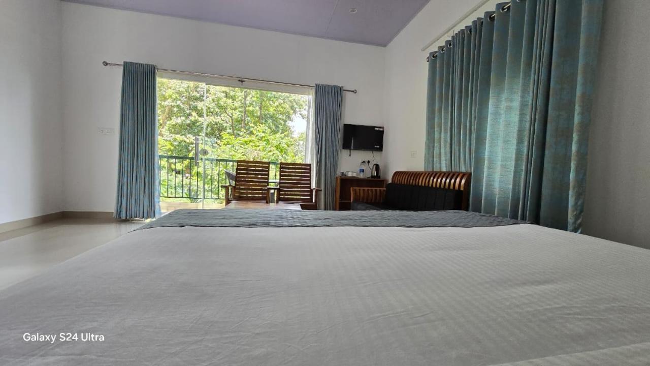 Green Aura Private Villas Sultan Bathery Eksteriør billede