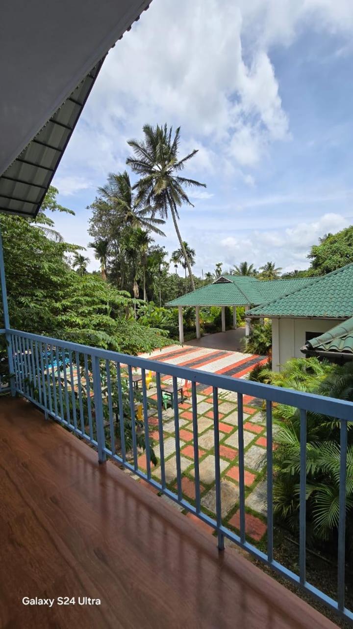 Green Aura Private Villas Sultan Bathery Eksteriør billede